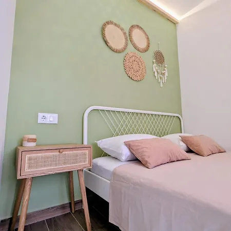 Gin & Tonic Apartman