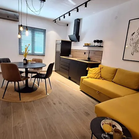 Gin & Tonic Сплит