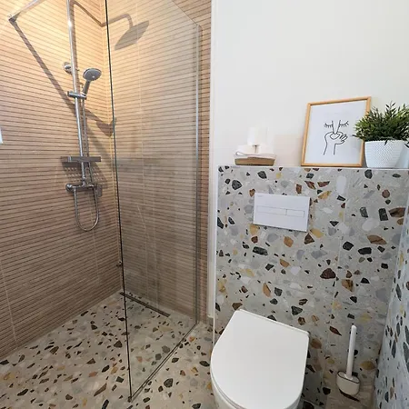 Gin & Tonic * Сплит